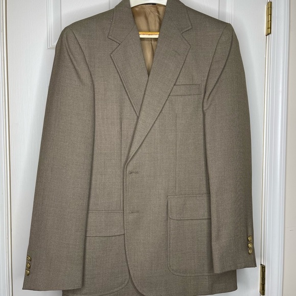 Sports Jacket - Picture 3 of 4
